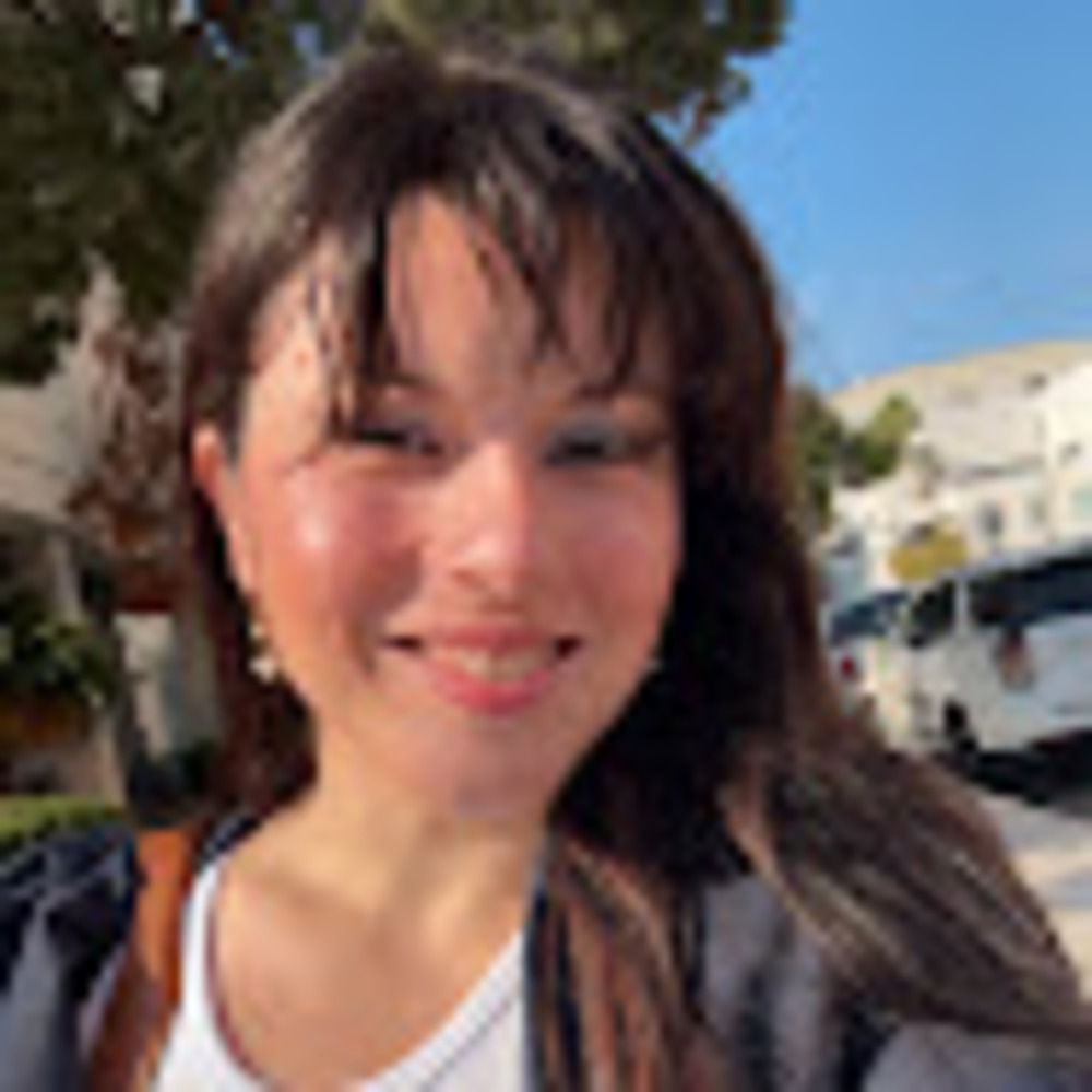 Meet your Posher, Stephanie